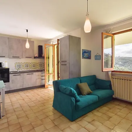 Сasa de vacaciones Lovely In Chiavari With Wifi