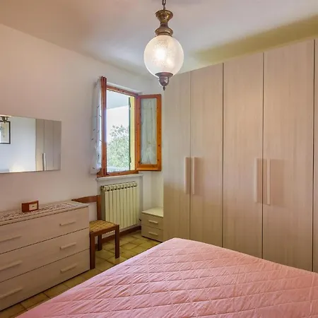 Сasa de vacaciones Lovely In Chiavari With Wifi Bacezza
