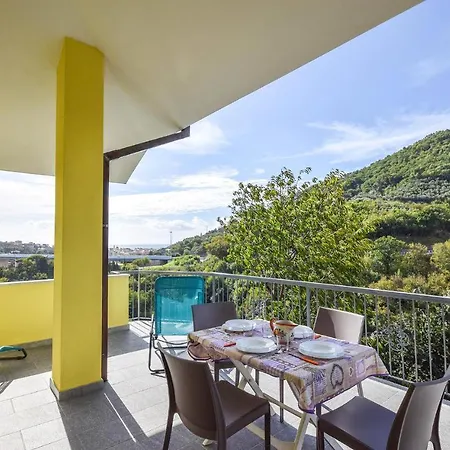 Lovely In Chiavari With Wifi Сasa de vacaciones *