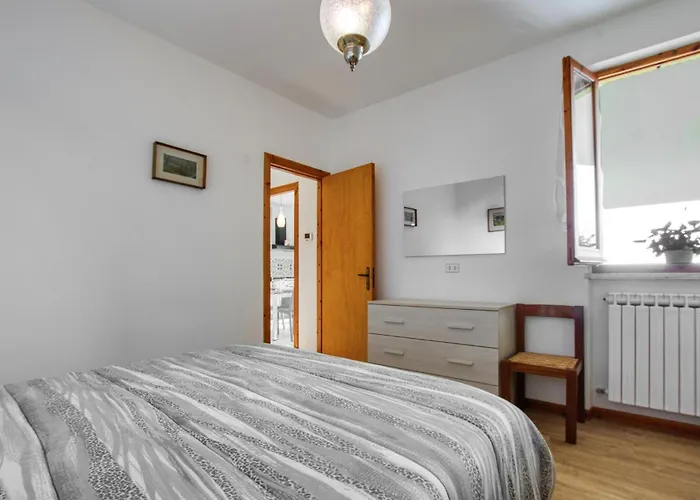 Lovely In With Wifi Vakantiehuis